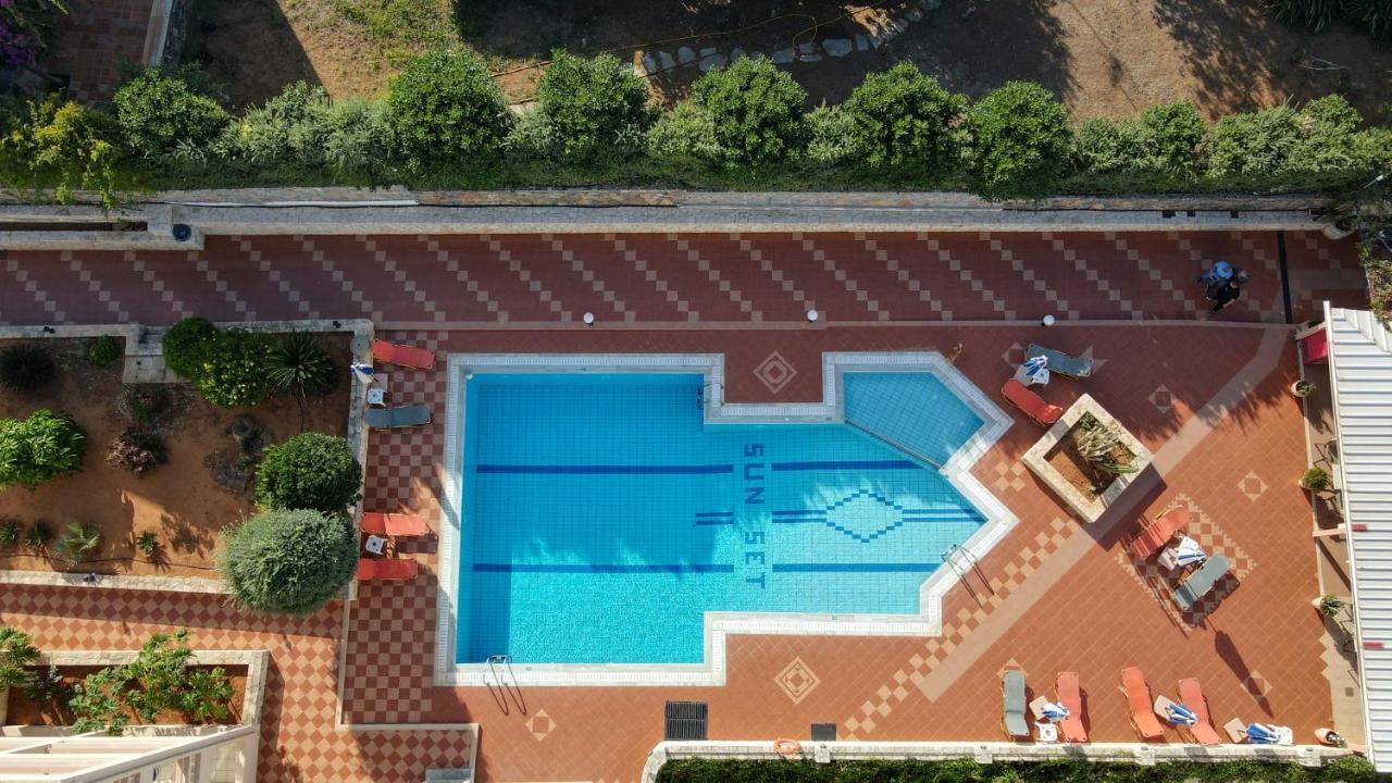 Sunset Apartments Malia  Bagian luar foto