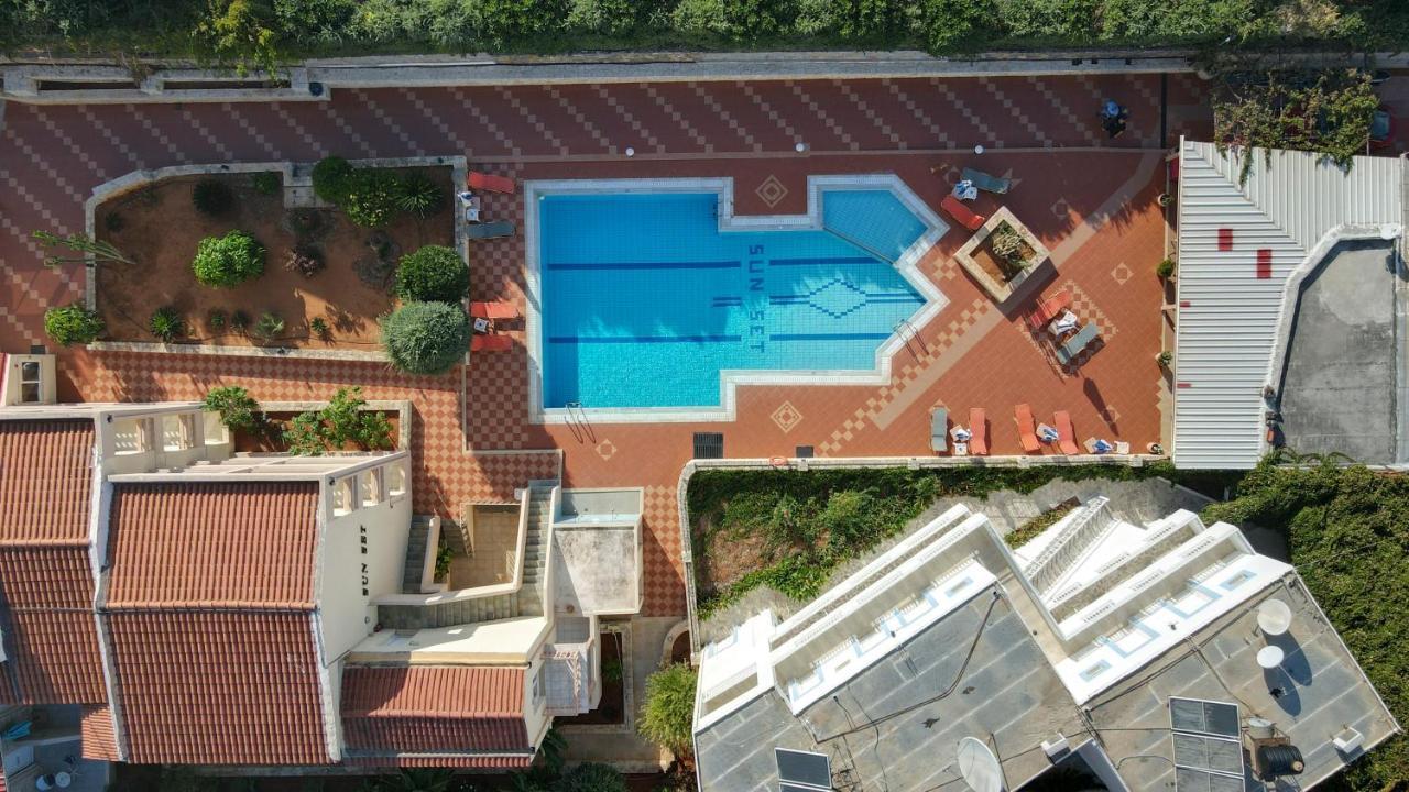 Sunset Apartments Malia  Bagian luar foto