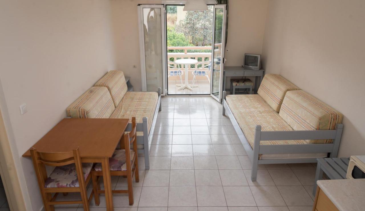 Sunset Apartments Malia  Bagian luar foto
